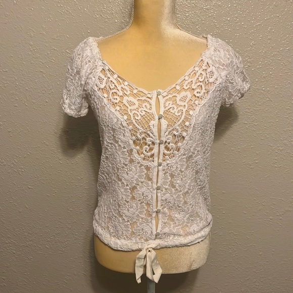 Abercrombie & Fitch Cream Crochet Lace Blouse Size M - Picture 1 of 5